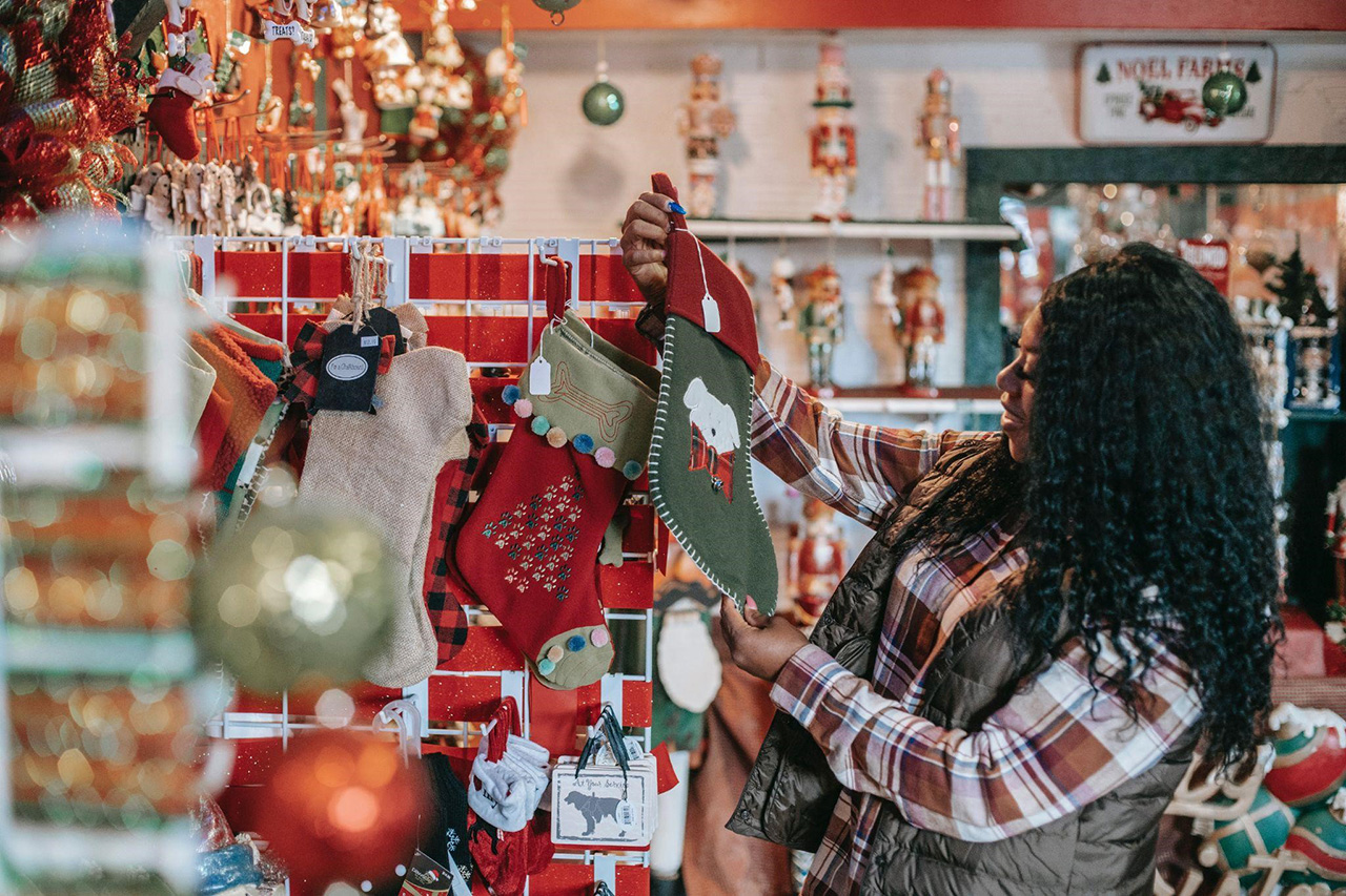 Day After Christmas Shopping Offers Great Deals 