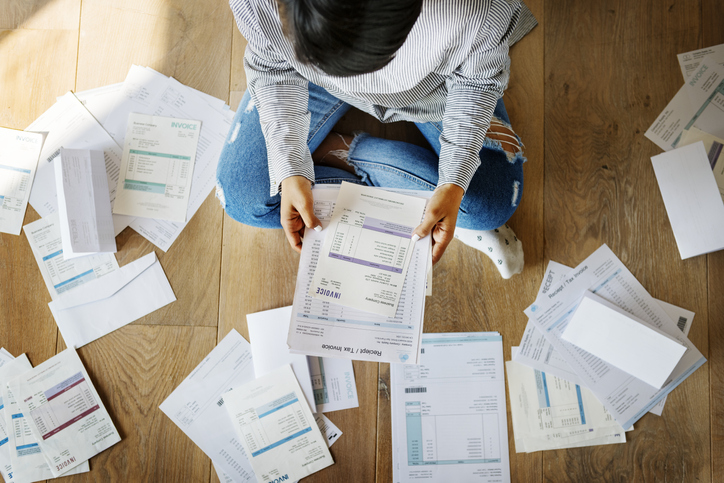 What to Bring to Your First Meeting with a Financial Advisor